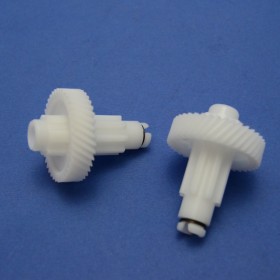 Kenwood KW710547 Шестерня (2 шт) в редуктор под венчики для миксера